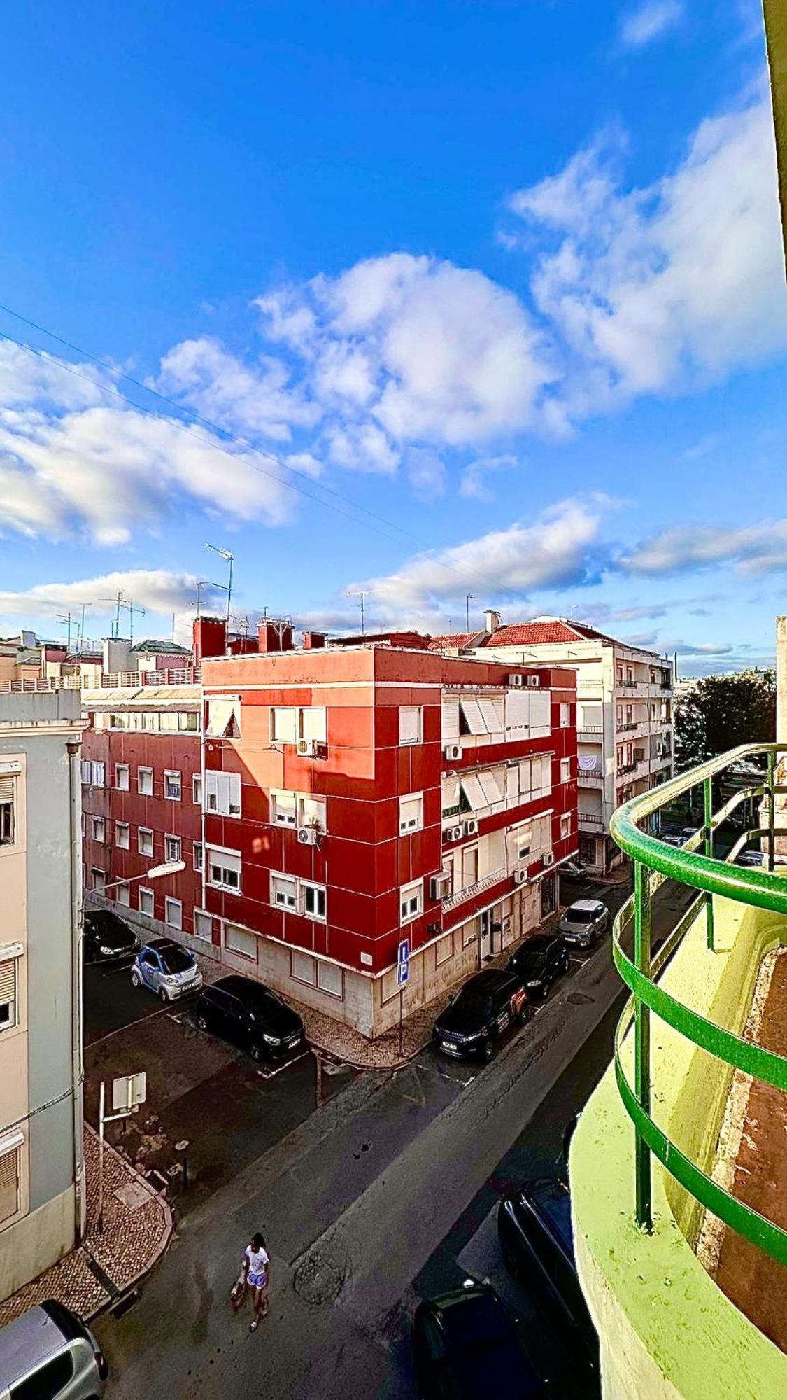 Quarto Do Bairro Lisbona Esterno foto